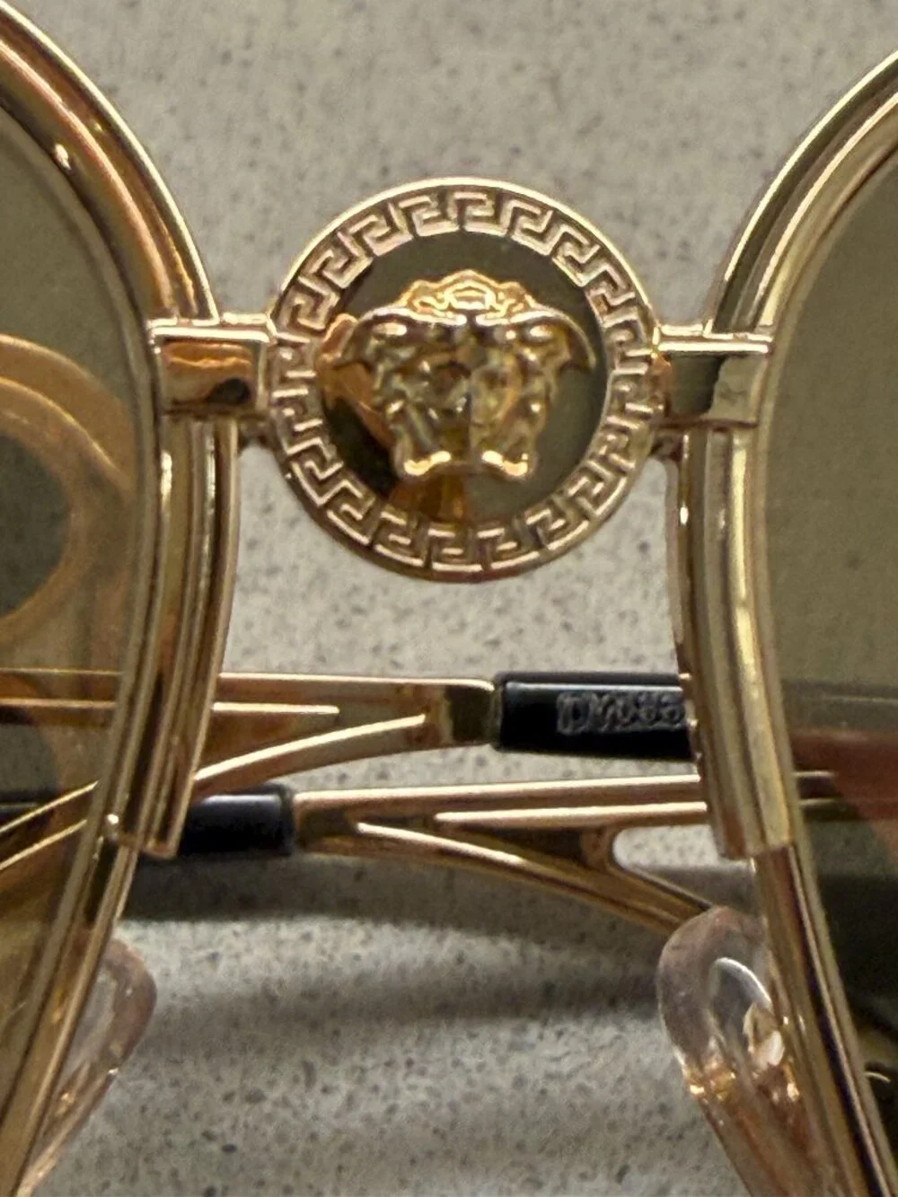 Versace MOD 2255 Gold Aviator Sunglasses – Worn Once – Case & Cloth Included